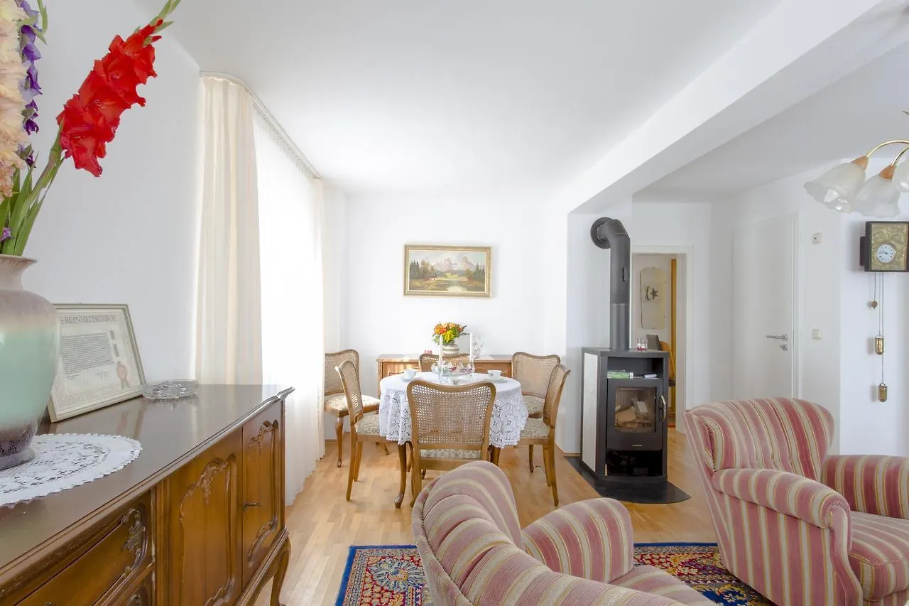 Ferienhaus Beerberg Hotel Bernstein am Wald