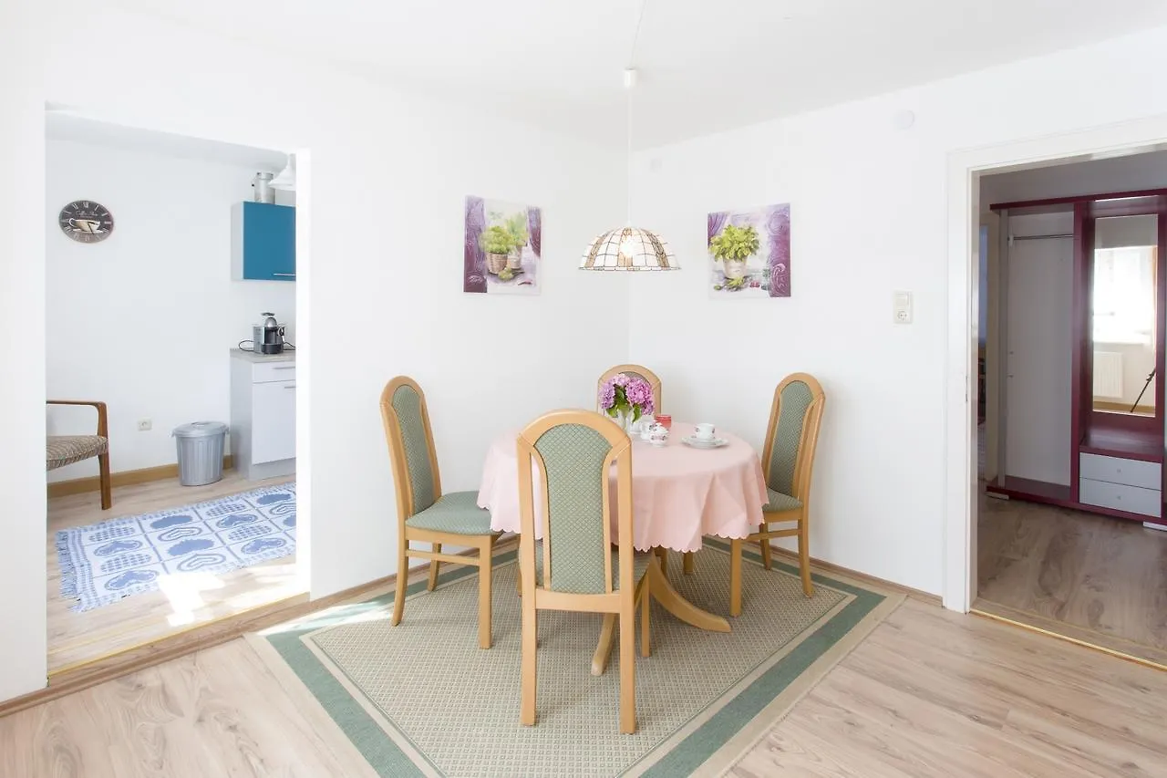 Apartment Ferienhaus Beerberg Hotel Bernstein am Wald