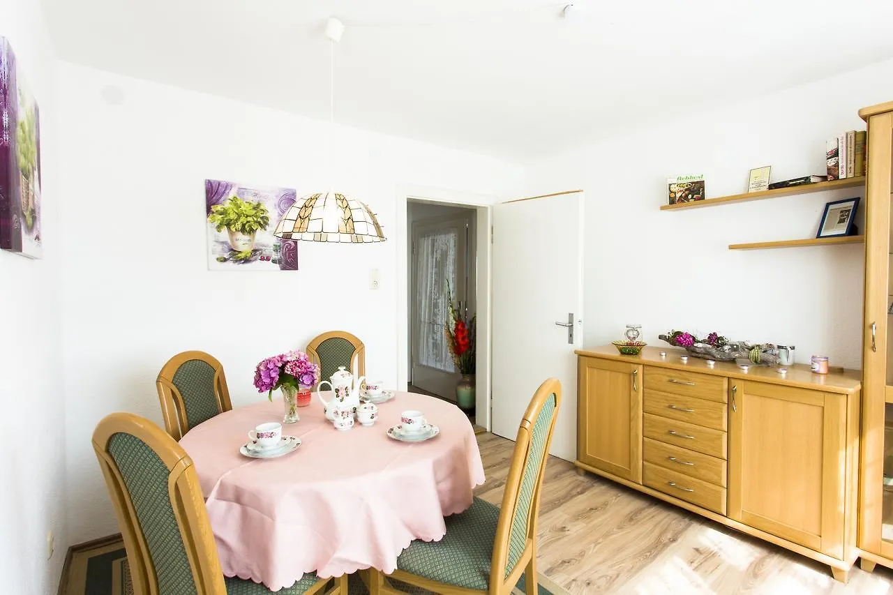 Ferienhaus Beerberg Hotel Bernstein am Wald